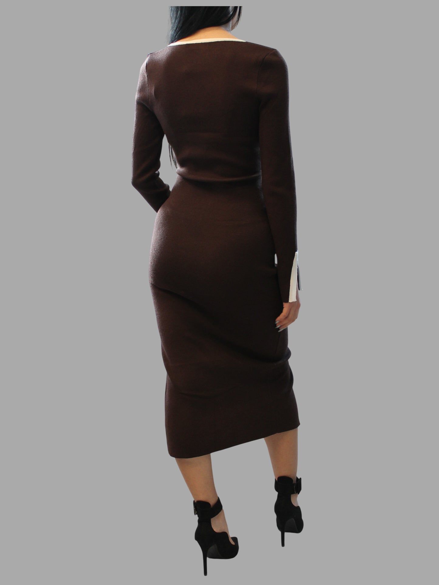 Vestito midi con bordi bianchi