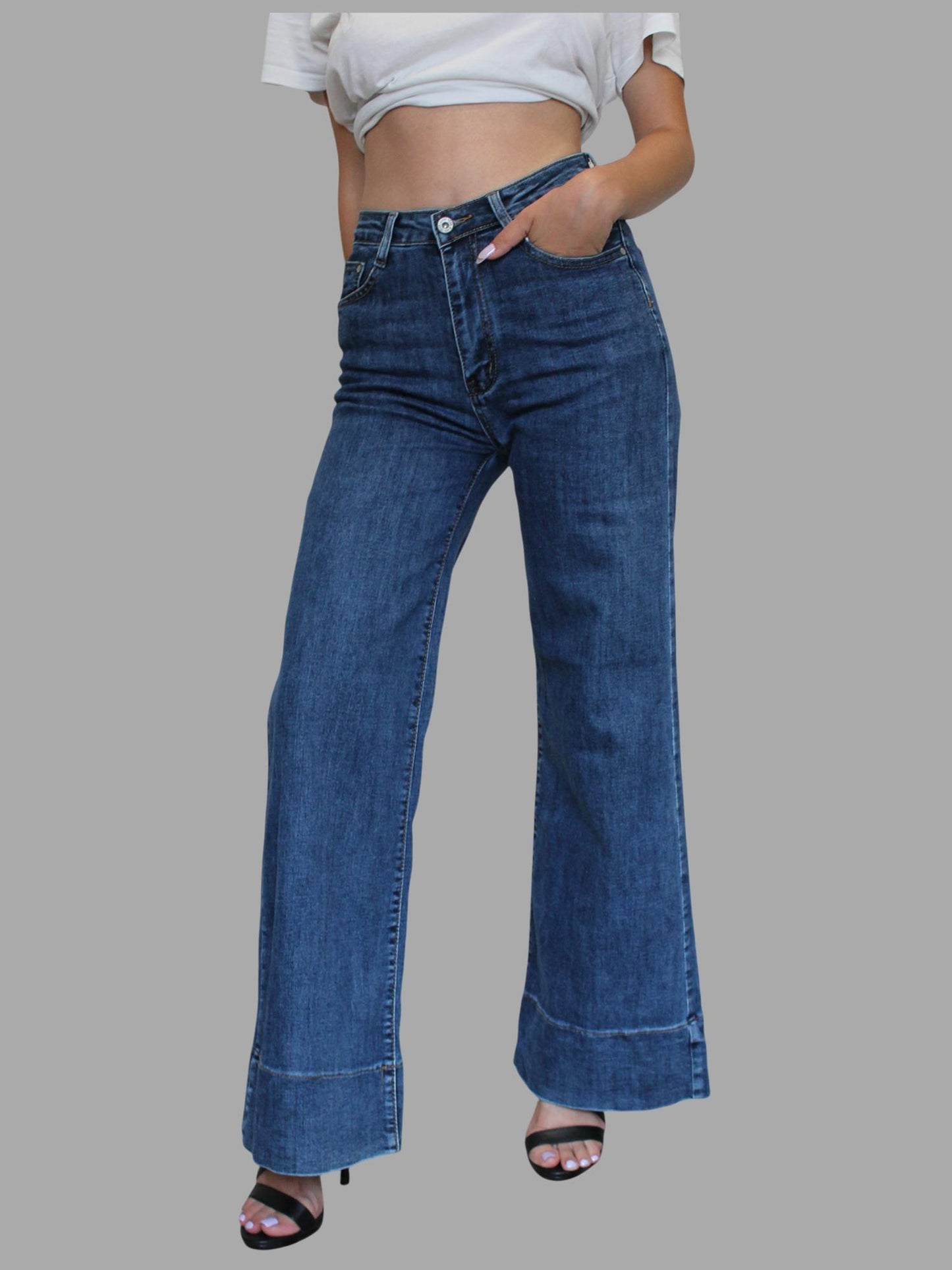 Jeans in denim a zampa