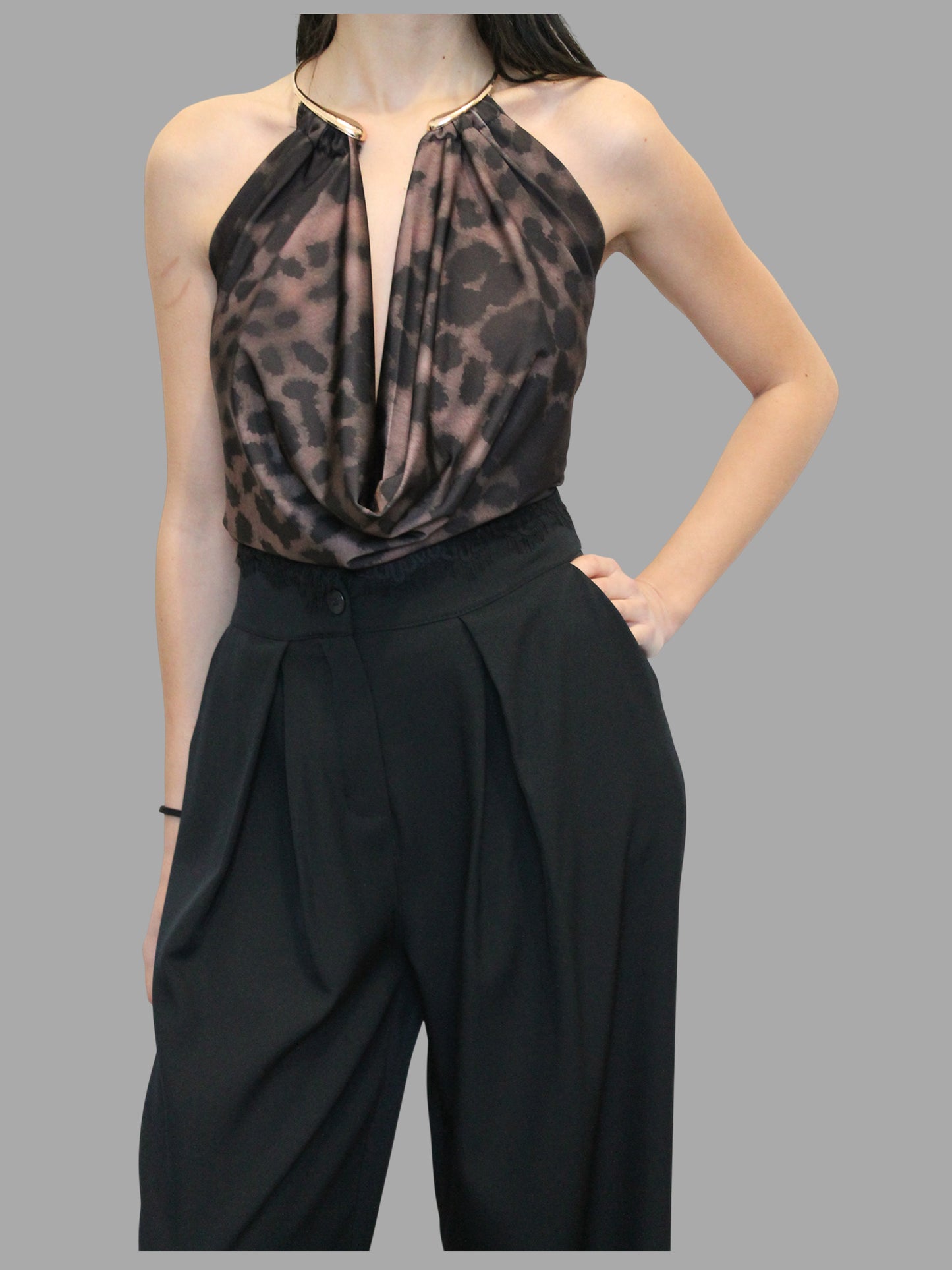 Body animalier con collana