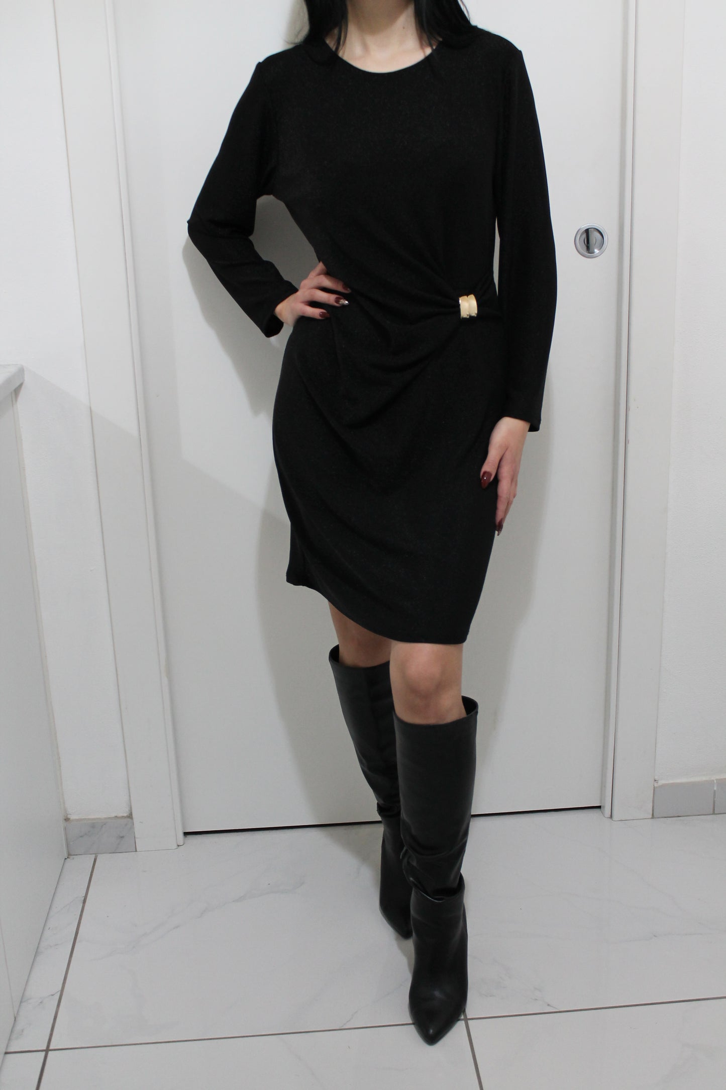 Abito laminato con gioiello laterale- 3 colorazione