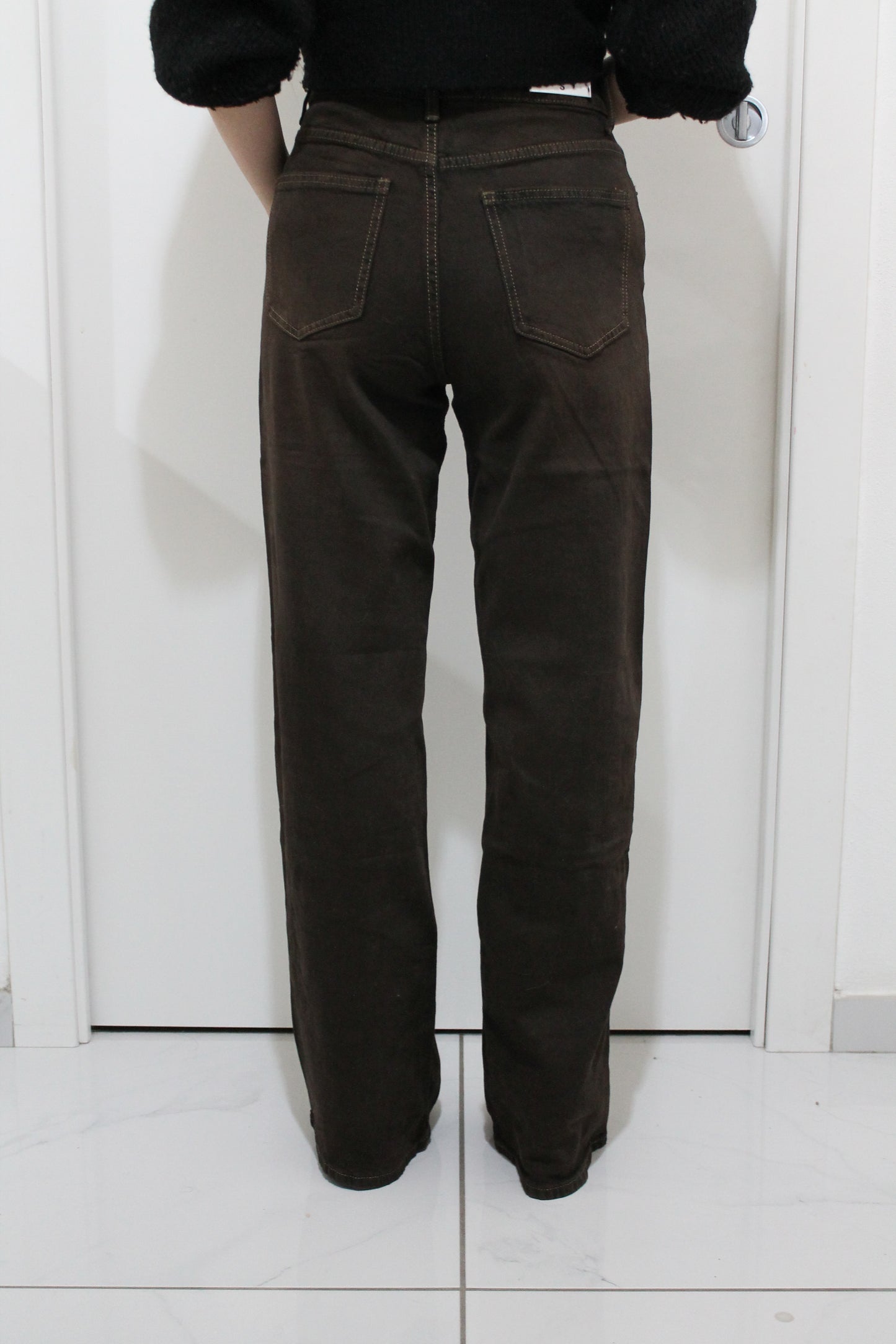 Jeans Marrone a Gamba Larga Vita Alta – Fit Regolare