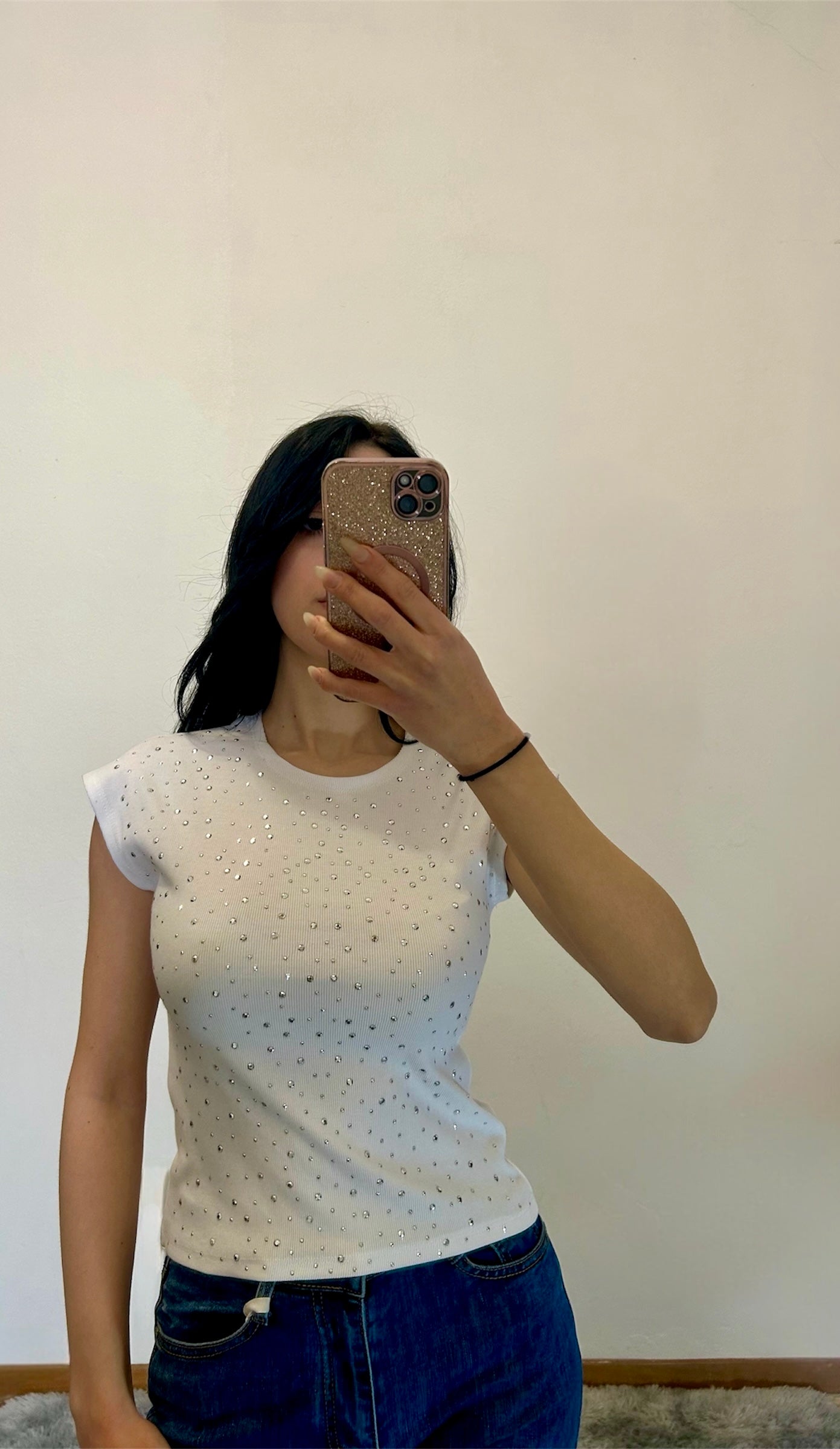 T-shirt manica corta con borchiette