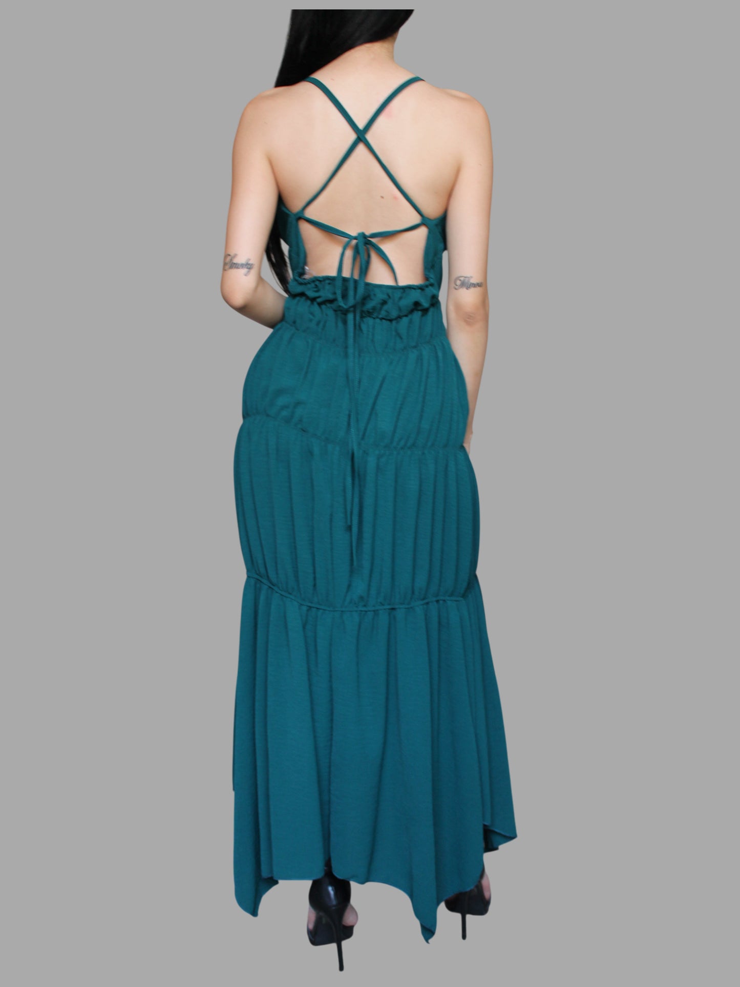 Maxi dress con intreccio sulla schiena